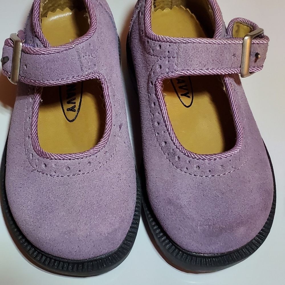 Old Navy purple little girls shoes - Picture 2 of 5